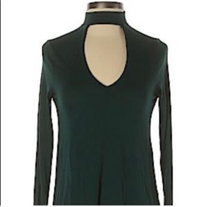 Size L Express long sleeve tee with cutout